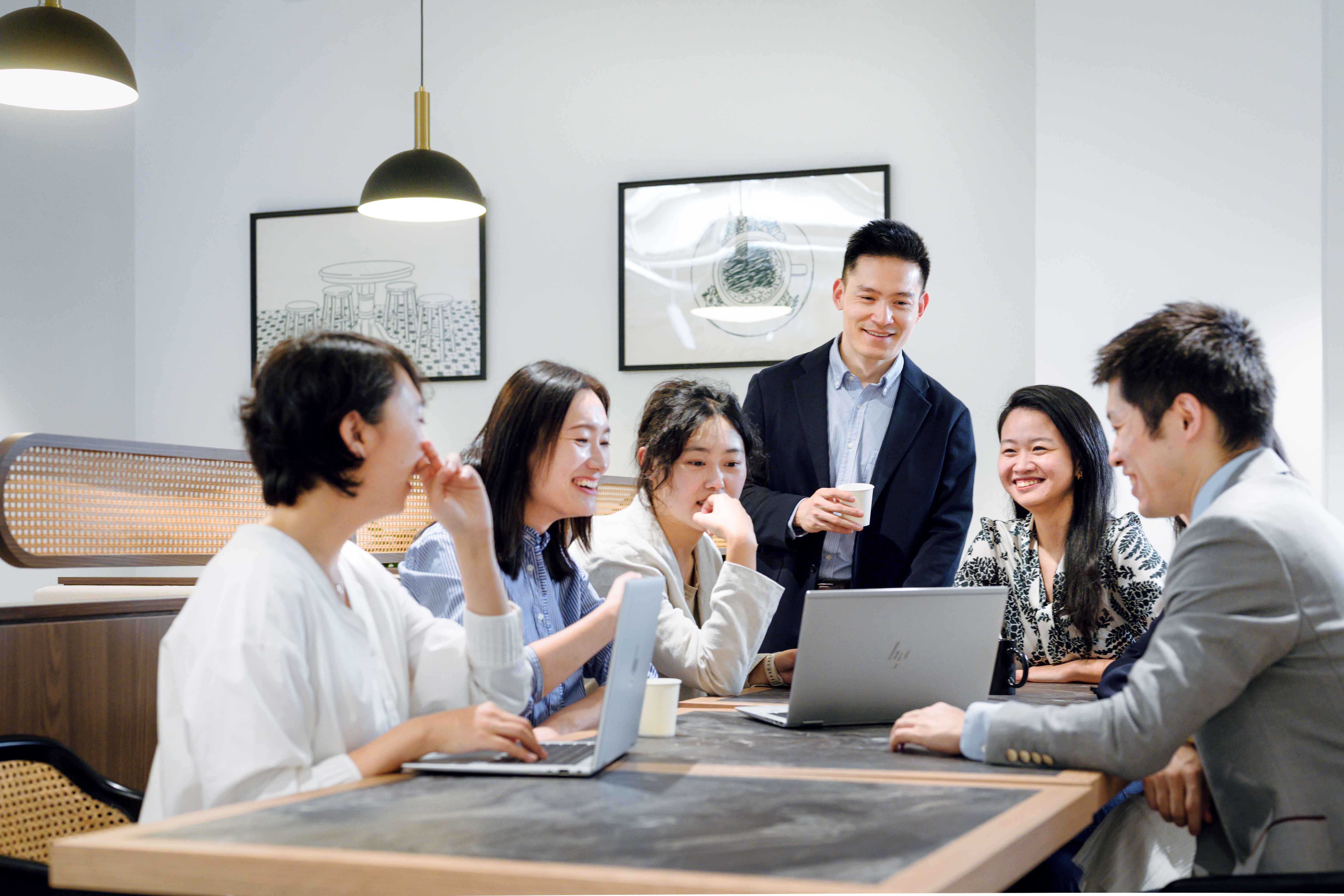 How Modern Sales Professionals Build Trust Faster