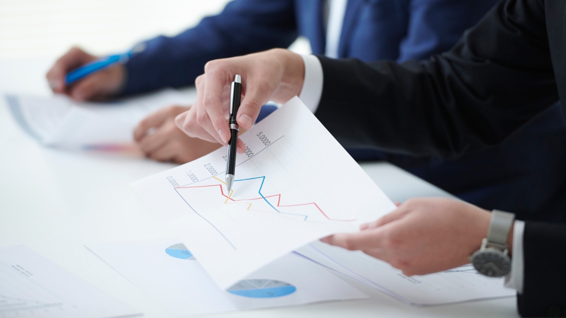 How Can Leaders Build Influence, Improve Productivity, and Win Trust in an AI-Driven Business World?