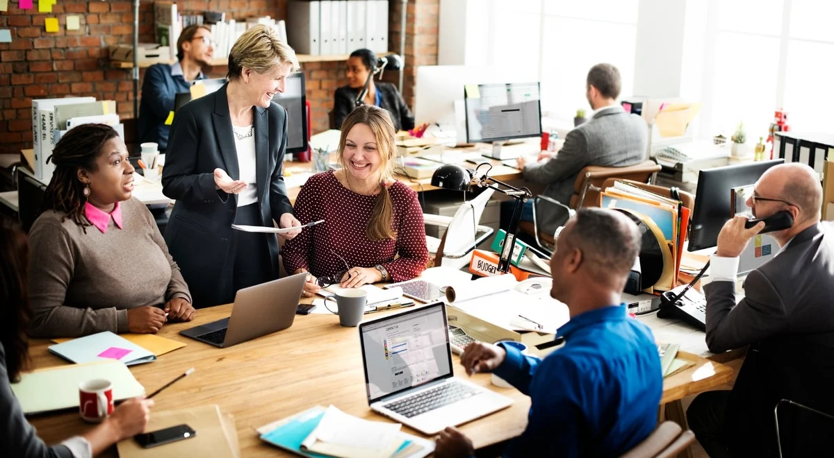 What Internal Branding Means for Employees